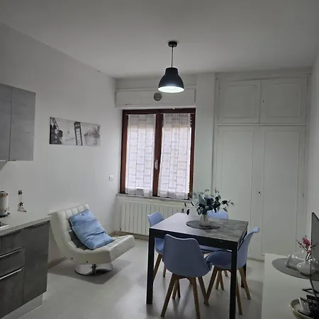 Casa Roncalli 19-a Apartment *