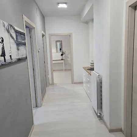 Casa Roncalli 19-a Apartment *