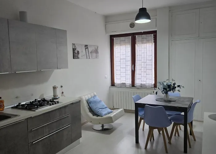 Casa Roncalli 19-a *