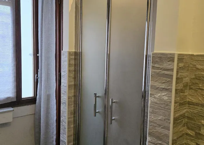 Casa Roncalli 19-a *